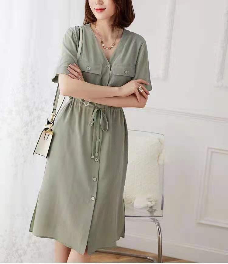 Ttraditional Elegant Sustainable Silk Crepe De Chine Dress for Ladies